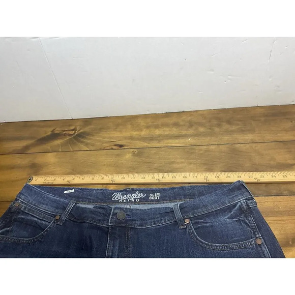 Wrangler Retro Slim Boot Cut Stretch Jeans Mens Size 42X32 Dark Wash - Picture 7 of 9